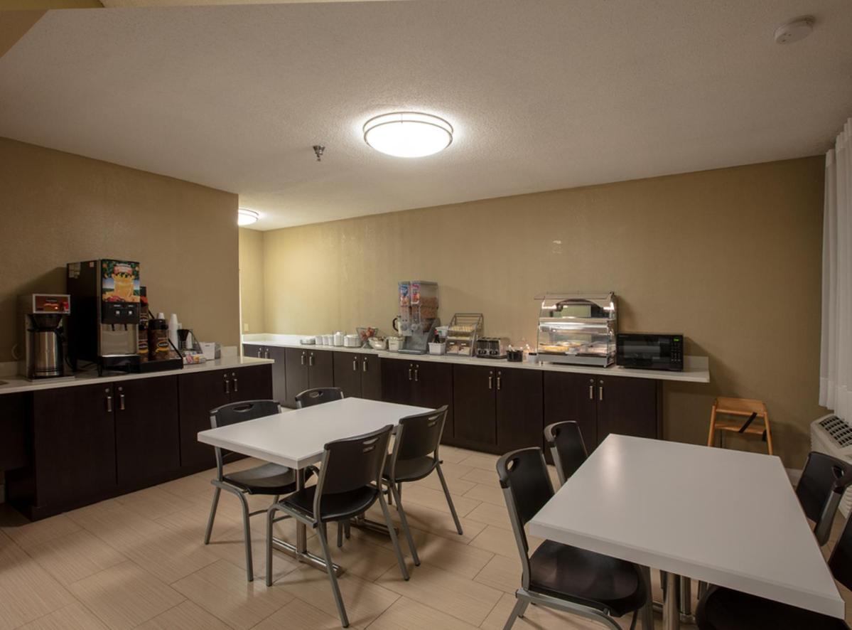 Super 8 By Wyndham St Charles Ξενοδοχείο Saint Charles Εξωτερικό φωτογραφία